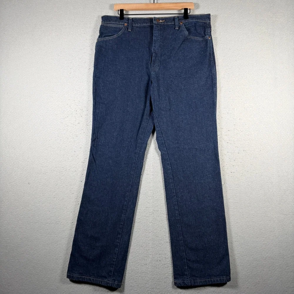 Wrangler 937STR Cowboy Cut Slim Fit Jeans Mens 38x32 Dark Wash Straight Indigo